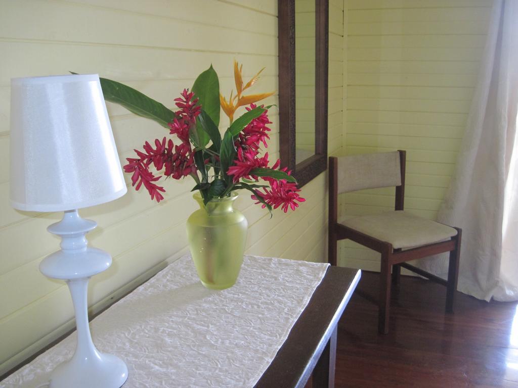 Sand Dollar Beach Bed & Breakfast Bocas del Toro Exterior foto