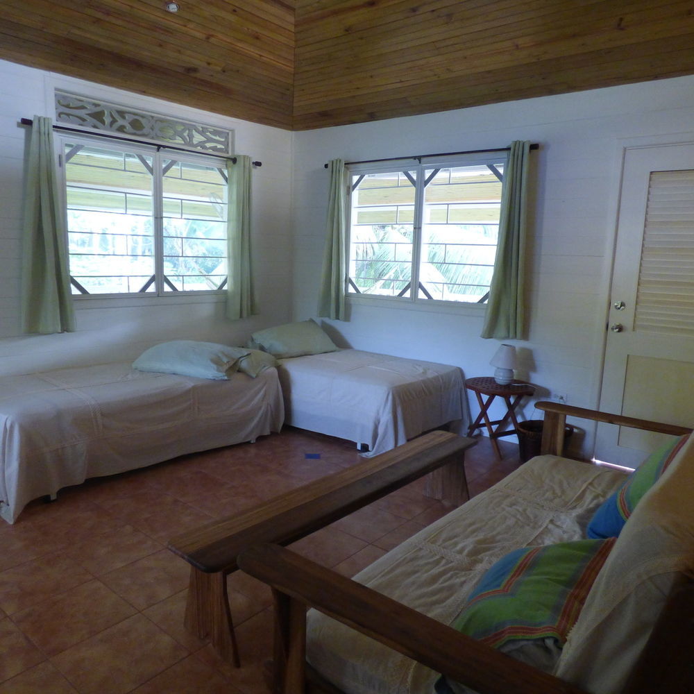 Sand Dollar Beach Bed & Breakfast Bocas del Toro Exterior foto